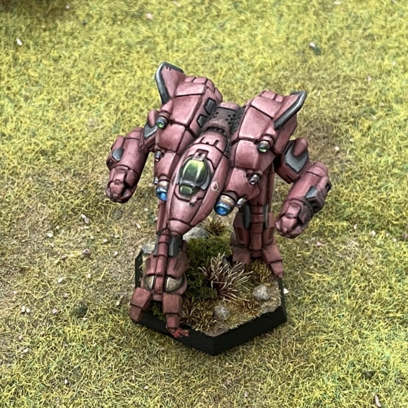 camospecs's tweet image. Here's something special:
Our artist @_1N51_ had the opportunity to paint a prototype miniature of the #BlackPython in a #ClanWolfinExile #AlphaGalaxy scheme.
@catalystgamelab #battletech
camospecs.com/listing/black-…
