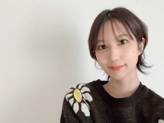 あけましておめでとうございます🎍㊗️ って、こちらの星では1ヶ月前に新春をお迎えされてたんでしたね(⌒-⌒; )💦  皆様のご健康とご多幸を心からお祈り致します。 遅ればせながら、本年もよろしくお願い申し上げます！ (あっという間に30歳☺️☺️ﾌﾟﾘｭﾌﾟﾘｭ♡)