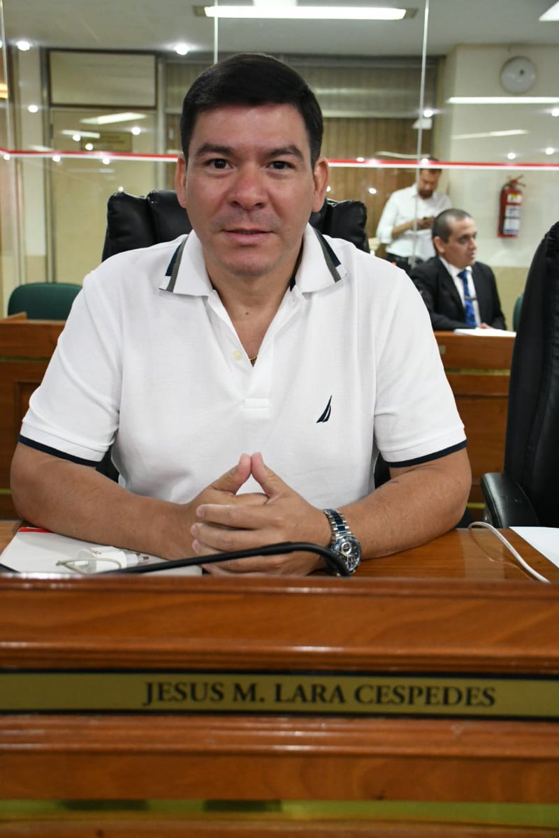 JesusLaraPy's tweet image. 🏛️ Estamos en plena sesión de la Junta Municipal de Asunción, con más de 100 puntos en el orden del día.

#JesúsLaraConcejal🇦🇹