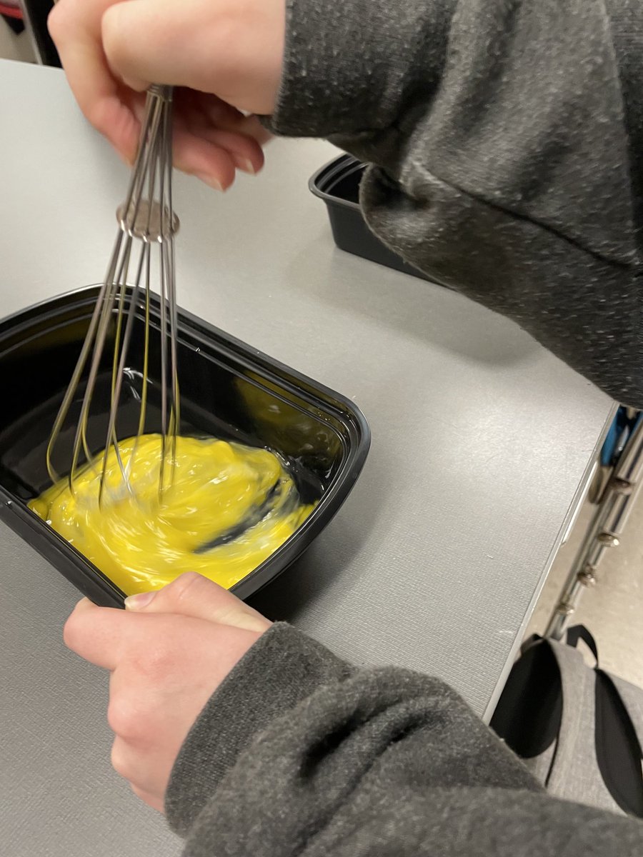 Who loves appetizers? Hospitality students created mozzarella cheese sticks today! This recipe came just in time for the Superbowl Game!  ⁦<a href="/HumbleISD_CTE/">Humble ISD CTE</a>⁩  ⁦<a href="/HumbleISD_WMS/">Woodcreek Middle</a>⁩