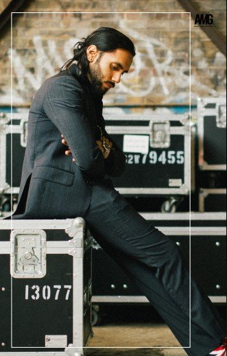 We’re excited to announce Delon Om as our featured performer for our Games Opening Ceremony. From Pickering, Delon is a former contestant on Canadian Idol and has had remarkable success with pop-trio Starchild X and then as a solo artist. Learn more at: delonom.com.