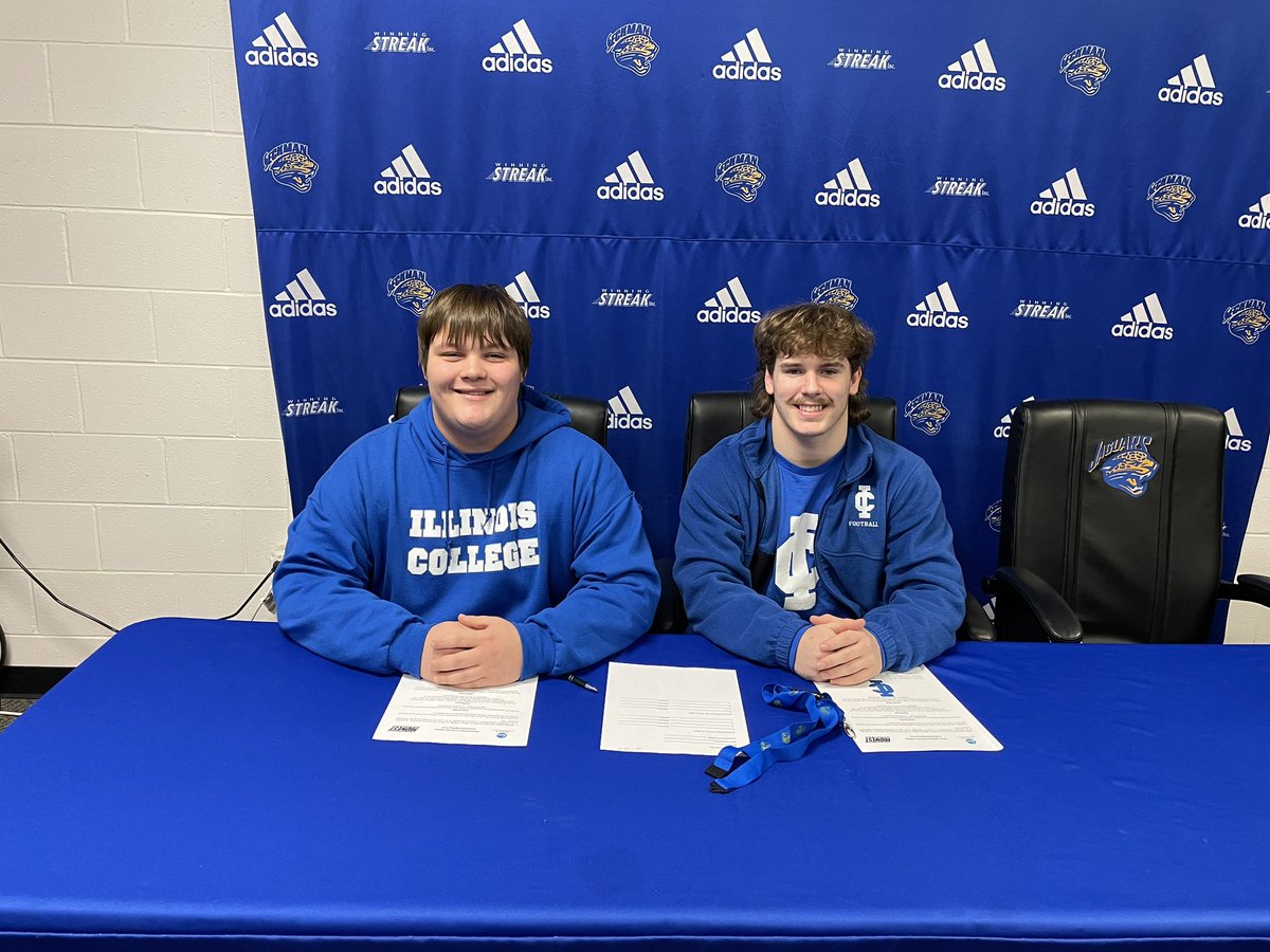Congrats <a href="/MatthewZeller9/">Matthew Zeller</a> for signing to <a href="/IC_Football/">Illinois College Football</a> We are proud of you!