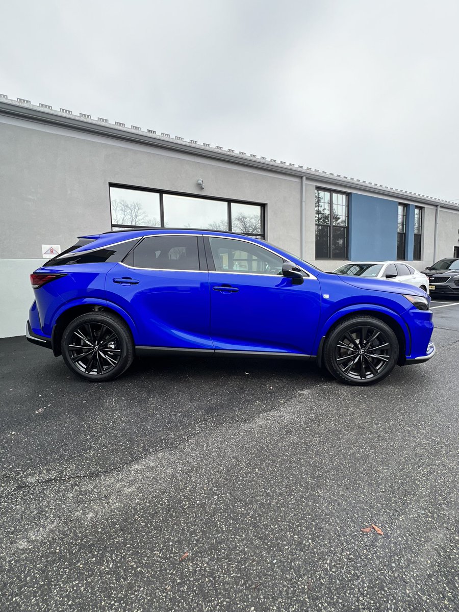 AutoActionNJ's tweet image. Lexus Rx350 COLOR CHANGE COMPLETED✔️Looks incredible! Some picture of the process included. Stay tuned for more 💯 #carcolorchange #colorchangewrap #lexus #kelinworth #colorchangeprocess #autoaction #autoactiontech