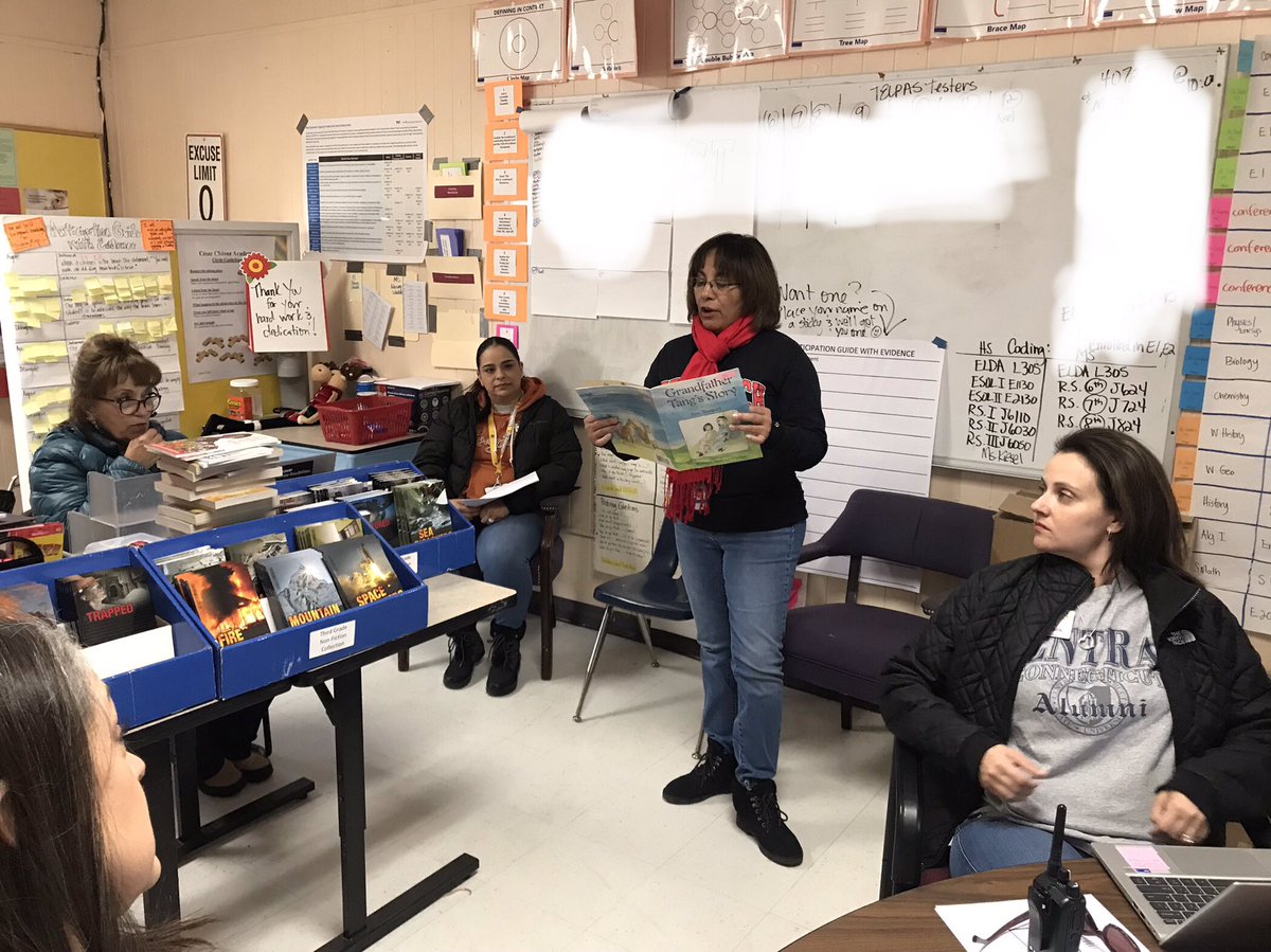 What’s one way to start PLC during #WorldReadAloudDay🌎?
By taking a few minutes to read to the team of course!📚
A #wholesome story, rich in #content.
Thank you to our #CCA AP @Eoch1515 for the quick read📖
We are #Readers4Life❤️