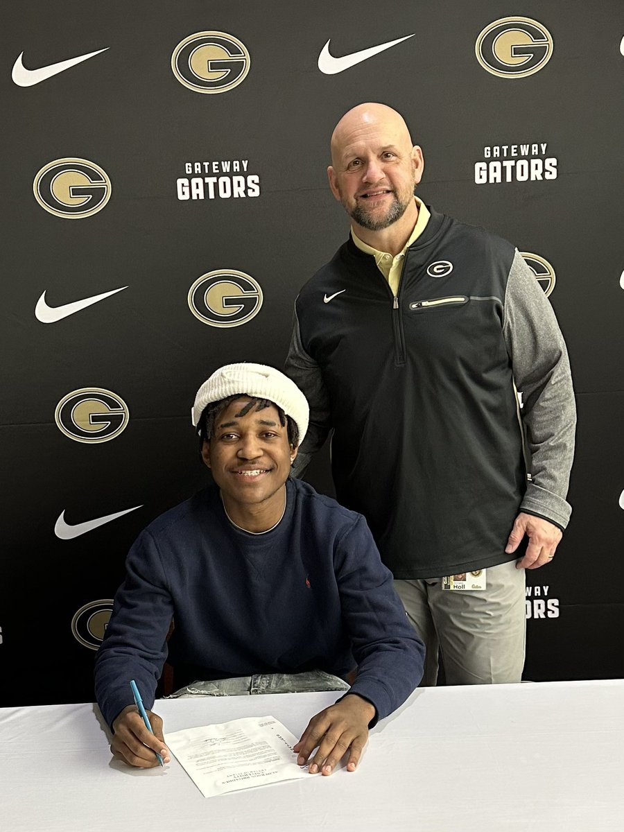 OF3️⃣ tweet media