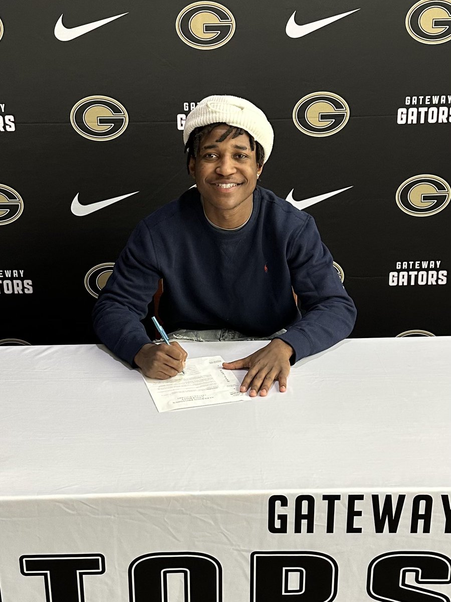 OF3️⃣ tweet media