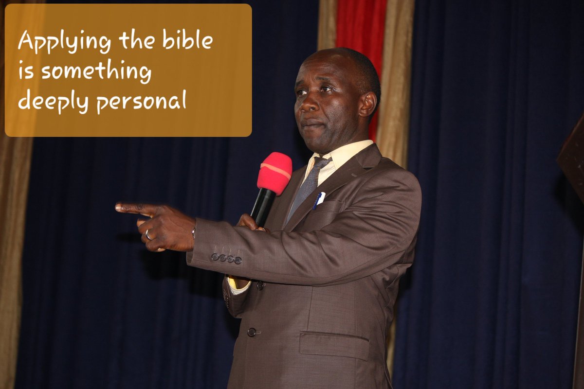 PraisegatesC's tweet photo. @PraisegatesC It was a powerful insightful session during our #WednesdayEveningService from our #SeniorPastorJonathanLubinga.
Mathew 4:24 https://t.co/V96QCNnIGP
