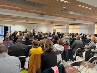 DASEN_AIN's tweet photo. Beaucoup d'émotion à l'occasion de la cérémonie de remise des Palmes académiques aux récipiendaires des promotions 2020, 2021 et 2022. Merci et félicitations à toutes et tous pour l'engagement admirable démontré au service de la jeunesse ! https://t.co/VkVxm4Jwwa