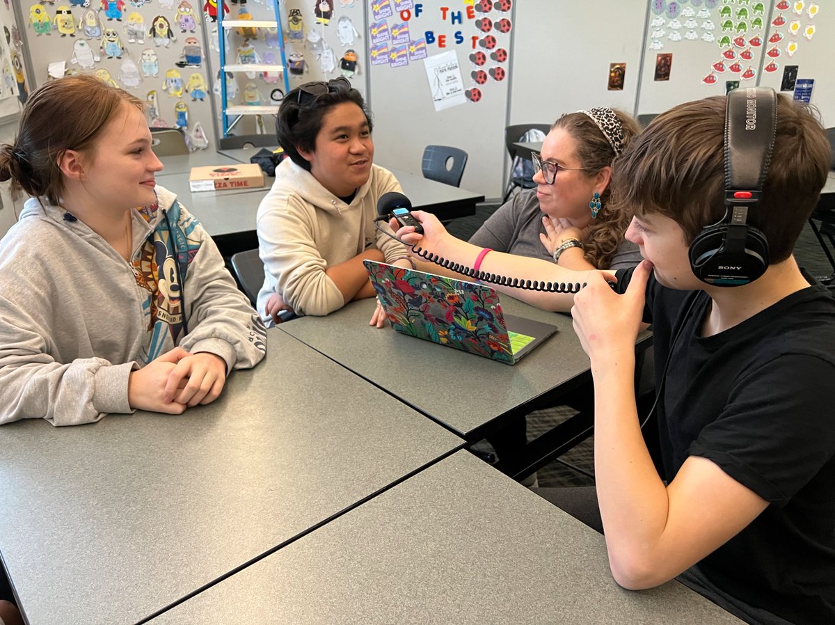 Students at Liberty Middle School have created their own podcast! Hear what’s on their minds as they reflect on life during the pandemic, how they’re helping their school move forward, and much more! Listen here: blubrry.com/bethelschools/…