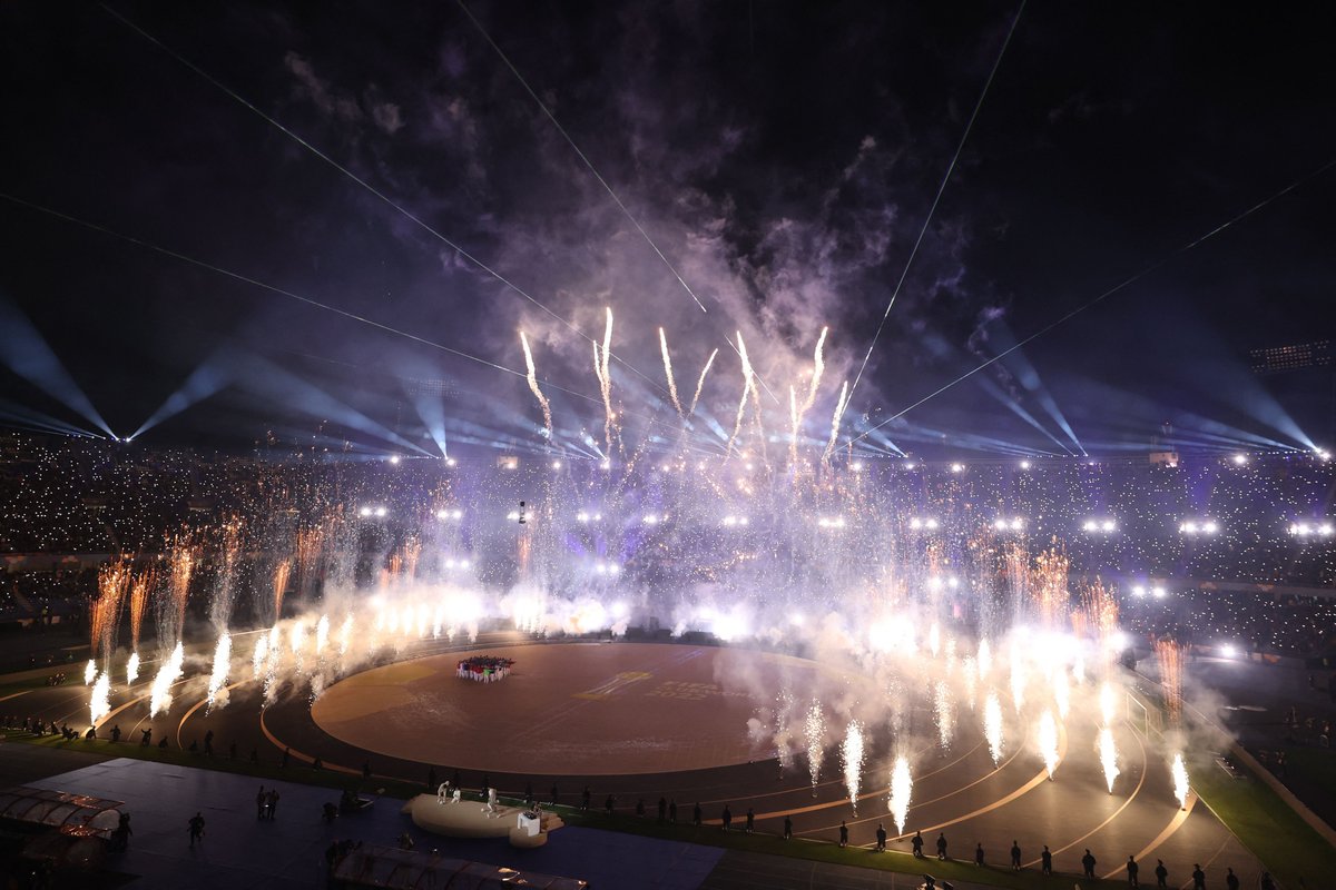 حفل افتتاحي رائع يليق بكأس العالم للأندية FIFA 🎆

طنجة تتزين وتتألق 🇲🇦