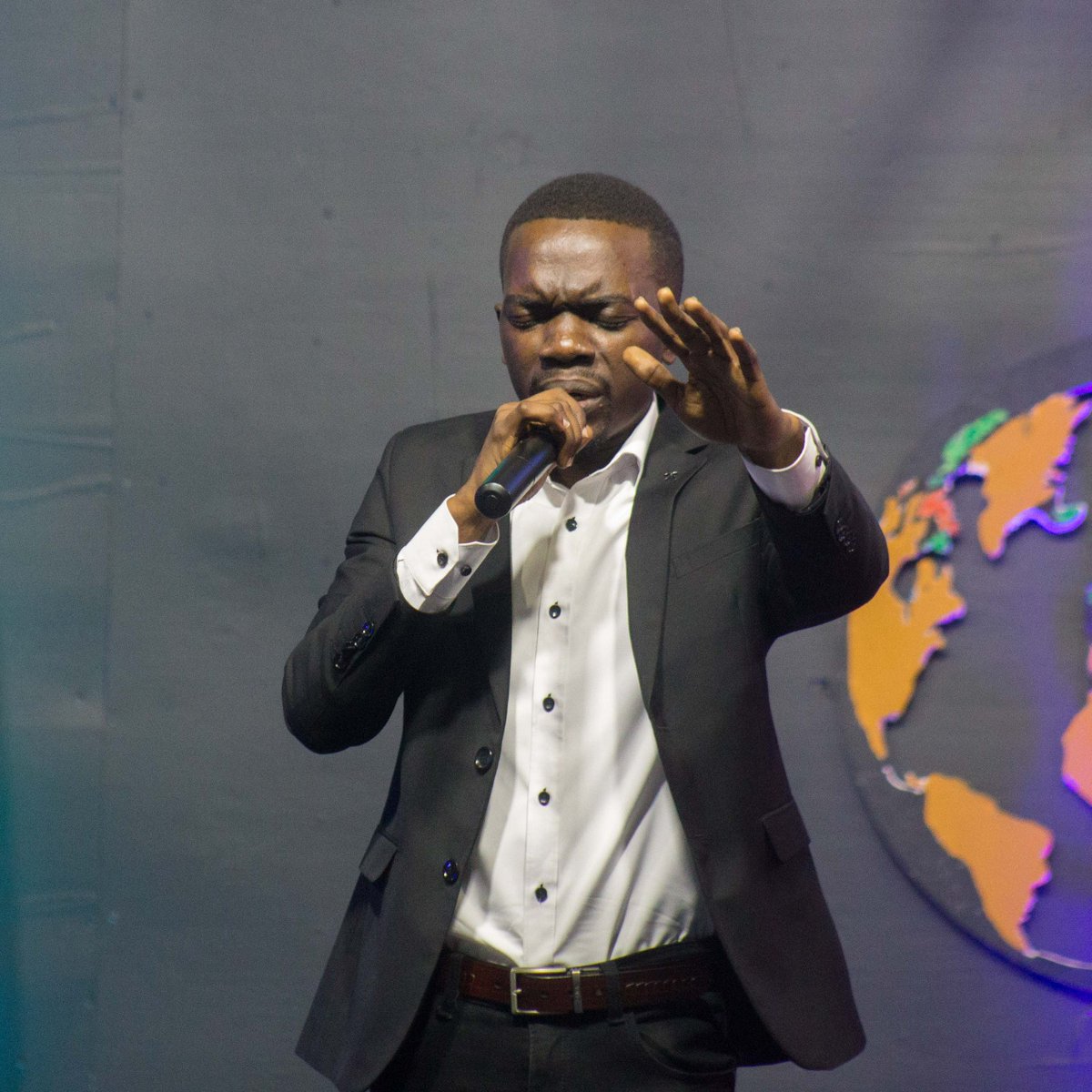 PBKagyezi's tweet photo. As you pray today, may God reveal to you the necessary sacrifice, open your eyes to the level of sacrifice. May He reveal to you the necessary altar, what to build and what to remove in Jesus' name Amen https://t.co/DZf6psAjSz