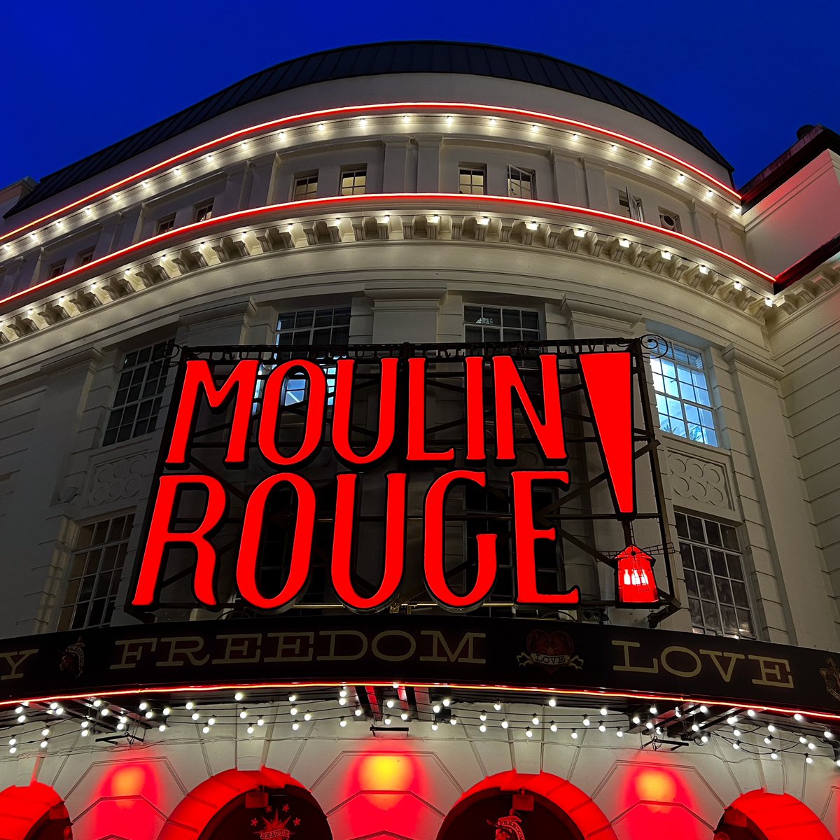 ourcherrytree's tweet image. I’d been counting down to today for months 😂 and it was well worth the hype! Fab lunch followed by Moulin Rouge The Musical