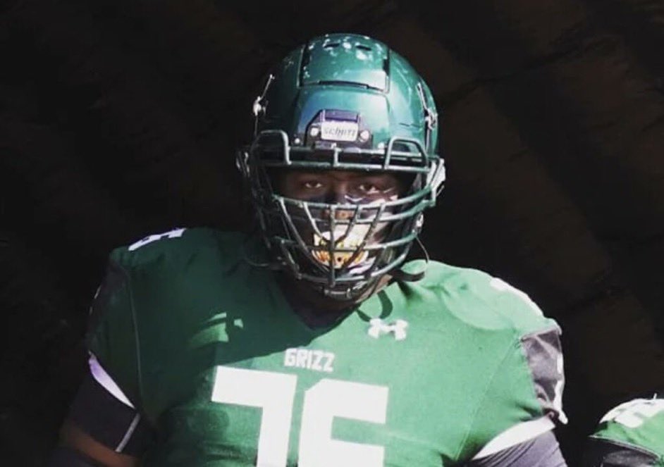 MRittCGS's tweet photo. It was great to have @bigjean72 of @AdamsStateFB at the 2023 @CGSAllStar Small College Showcase 

#CGS2023 https://t.co/lWnpIFnRJu