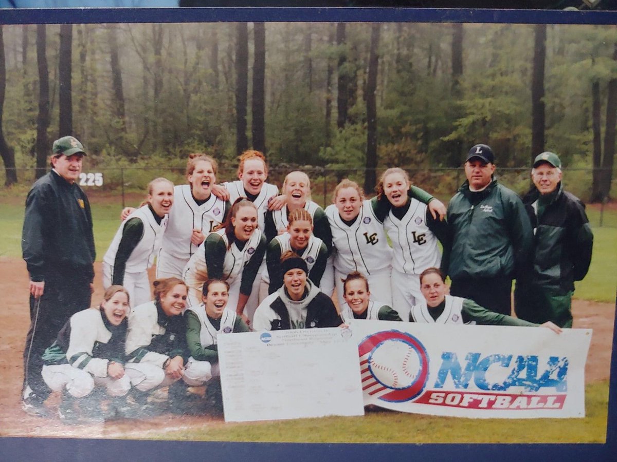 Le Moyne Softball tweet media