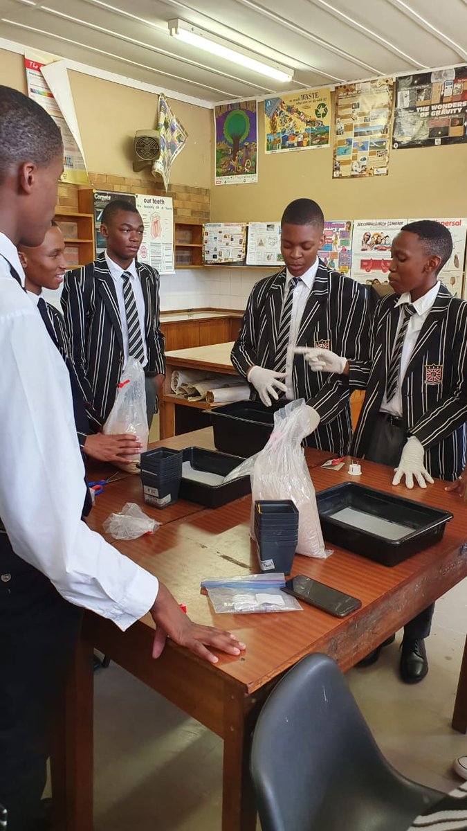 GreenLab_bi's tweet photo. Phase2: GBE preparations on the way...
Kimberley boys high learners prepping for the next phase. https://t.co/Yp00llgLk2