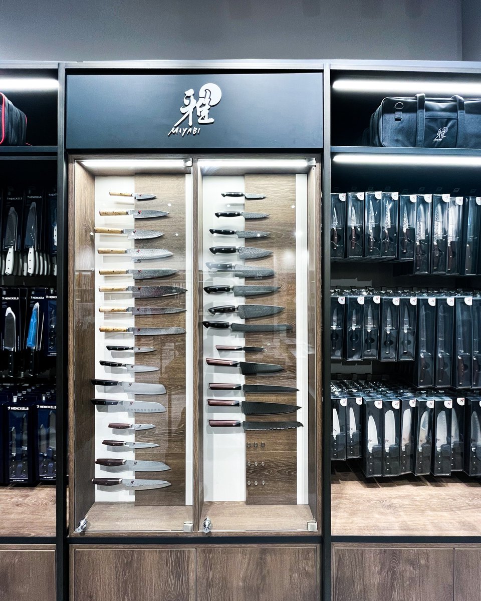 AtAssemblyRow's tweet image. ICYMI: Zwilling is open on The Row! Head to their new storefront next to Converse to shop high-quality, world-renowned cutlery and cookware to round out your perfect kitchen.