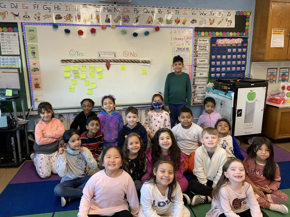 JeanellenSetera's tweet photo. We made some predictions about the groundhog! We can’t wait to hear if he sees his shadow tomorrow!!😀 https://t.co/cT98JnLJiR