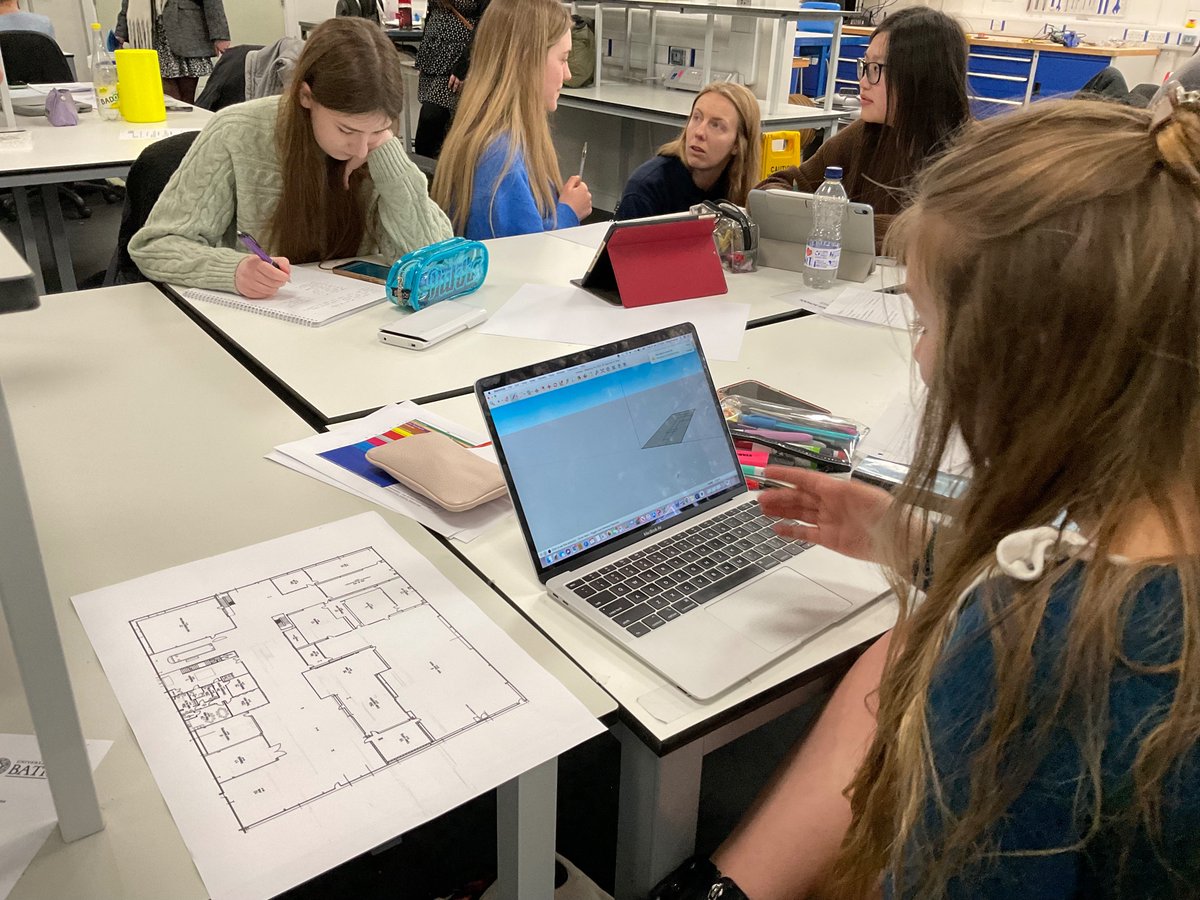 Redmaids'HighScience tweet media