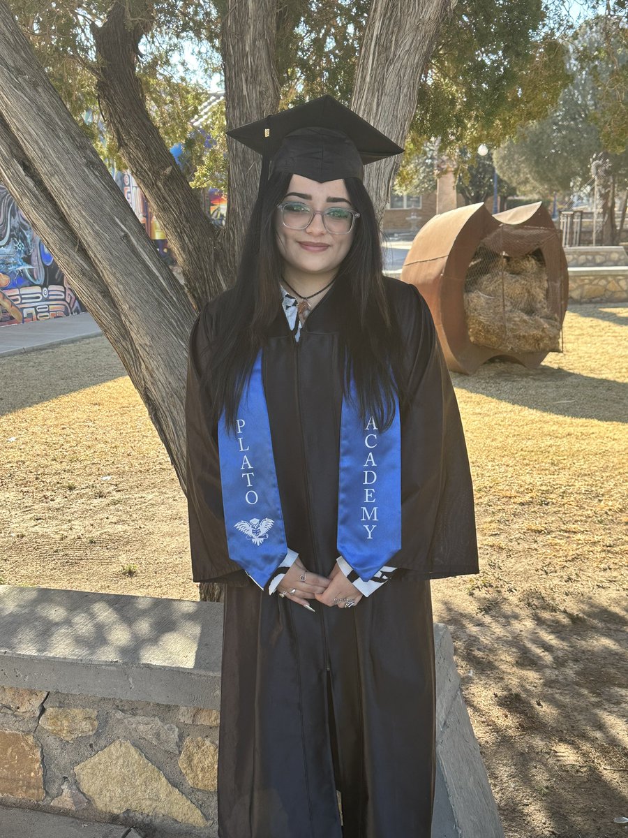 PlatoAcademy1's tweet photo. Congratulations, Stephanie. Good luck pursuing a career as a vet teach. Rock on Rene.  Thanks for entertaining us during lunch breaks. We are so proud of our two latest graduates. https://t.co/bAswk8KGqx