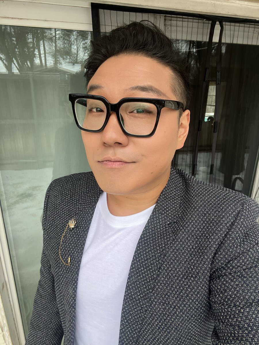 OscarSeung's tweet photo. Audition by committee. Dark or light blazer?? Ples. Help. #audtion #actor #film #tv #aapi #representationmatters #multipass https://t.co/LvBnJ2EDzb