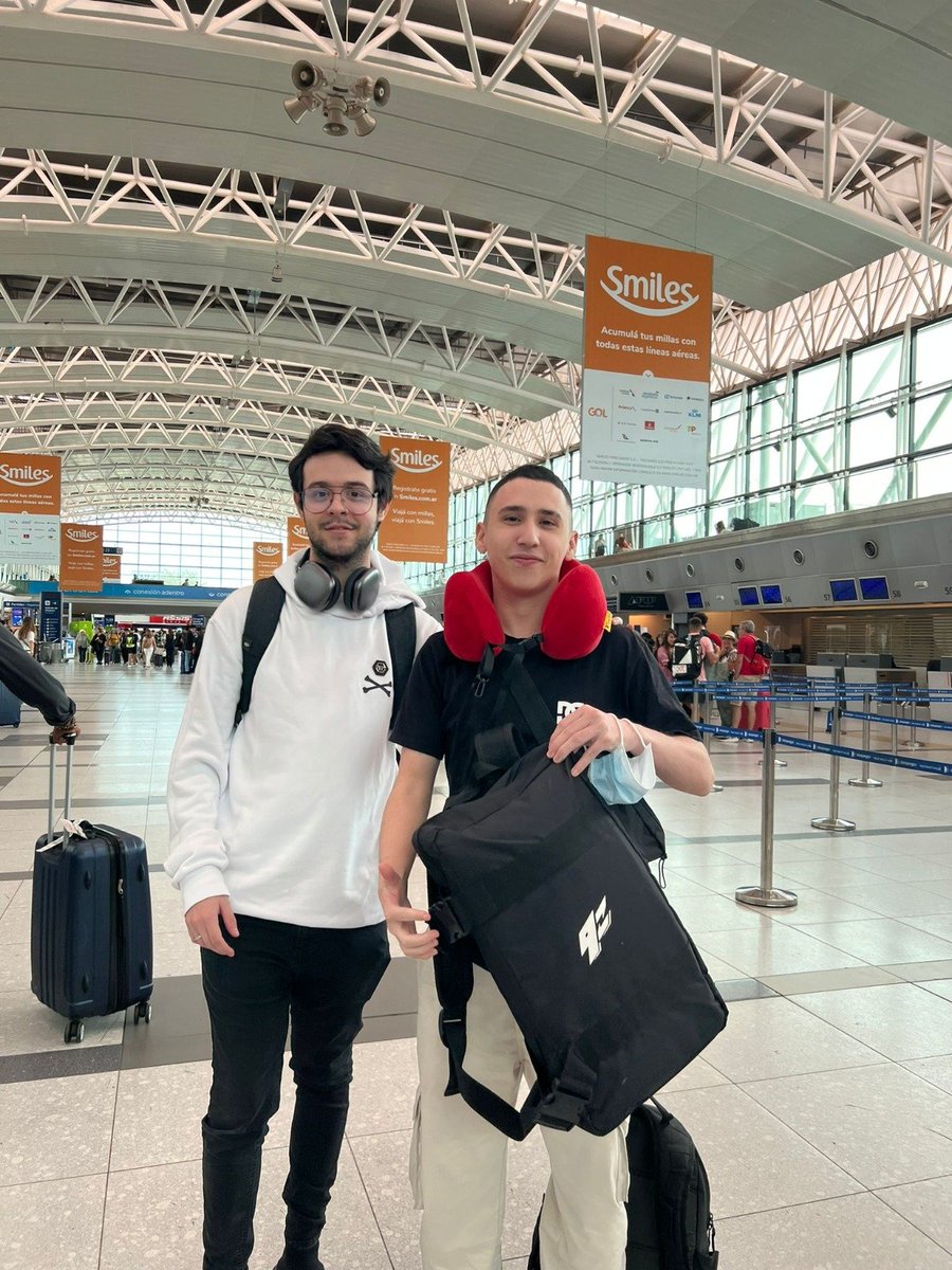 En 2 días vamos a ver a los pibes de la academy jugando en Europa contra los mejores del mundo.

¿Épico no?

#TodoVioleta 💜