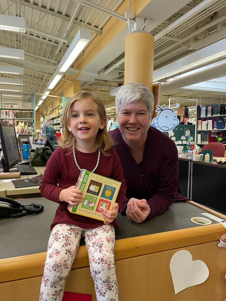 mclsnj's tweet photo. We're sharing a few more of our excited winners of the #WinterReadingProgram this year! They received boxed sets of book series. We had 128 participants who read over 800 books!
Thank you for another wonderful winter reading program! ππ
#njlibrarysnapshot #librarylovers https://t.co/nkM6Jw5hfS