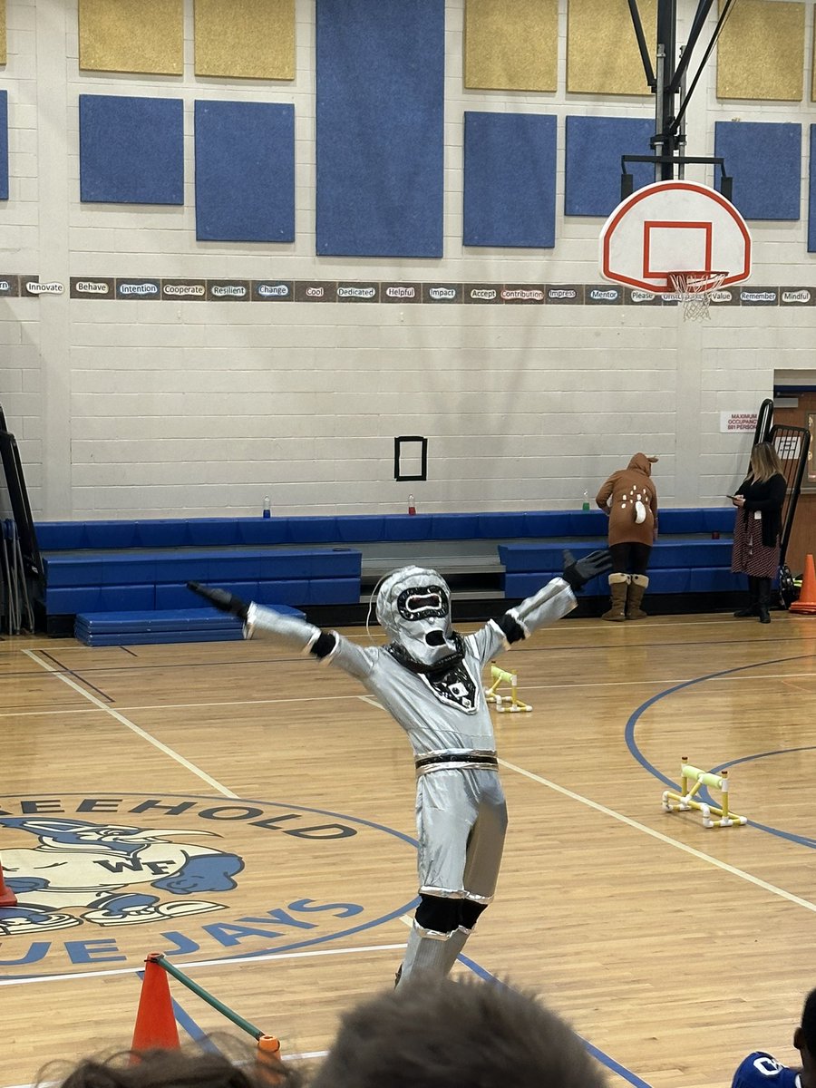 Mrs. Boon & Mrs. Charles tweet media