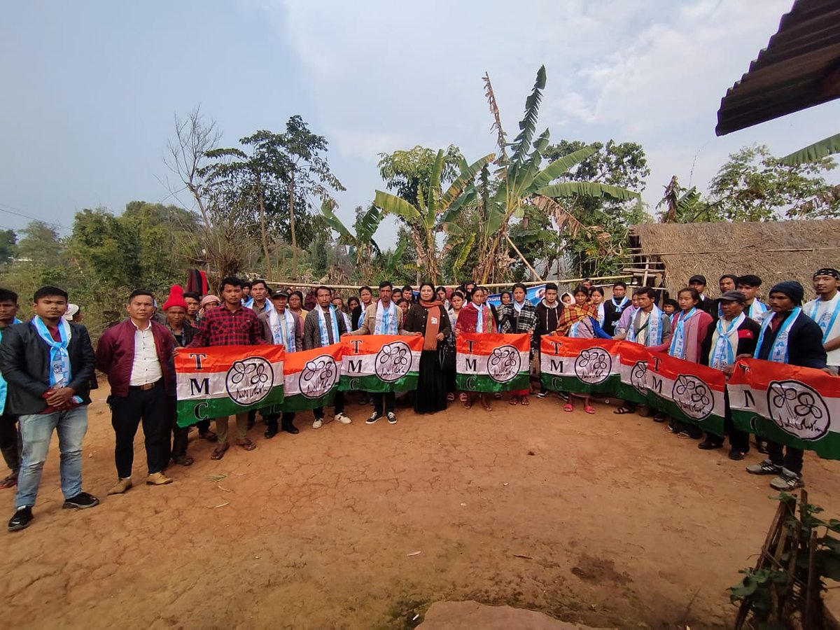 DrSaralin's tweet photo. Support TMC, Be the change! 

#TMC #VoteforTMC #Mawhati #Ribhoi #Meghalaya https://t.co/p2BDP0Opuh