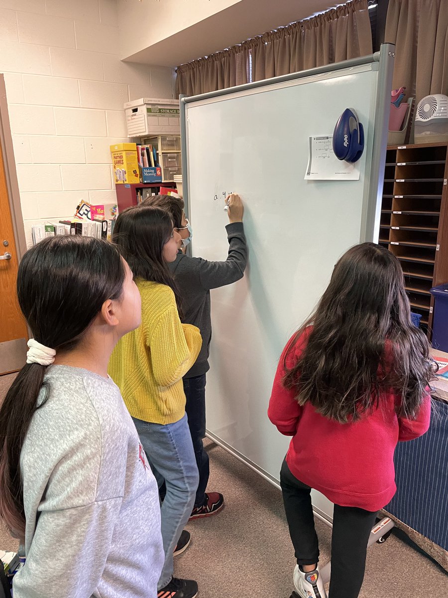 Blessman239's tweet image. 5th grade mathematicians from @AtteberrysClass @MrsMakro @Blessman239 share their thinking using #verticalspaces @BarbaraRose220