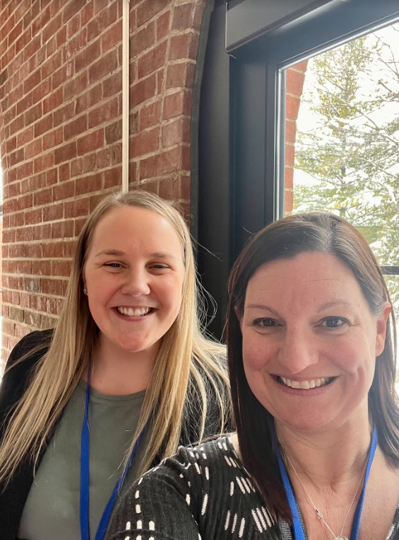 ManTherapyMI's tweet photo. More pics from @kevins_song - Great to see our friends and partners in Michigan! @WeAreHealthWest @sspencerthomas @KristenSmith_SW @MichiganHHS @CDCgov @JodiJFrey https://t.co/zVrbH0qeNc