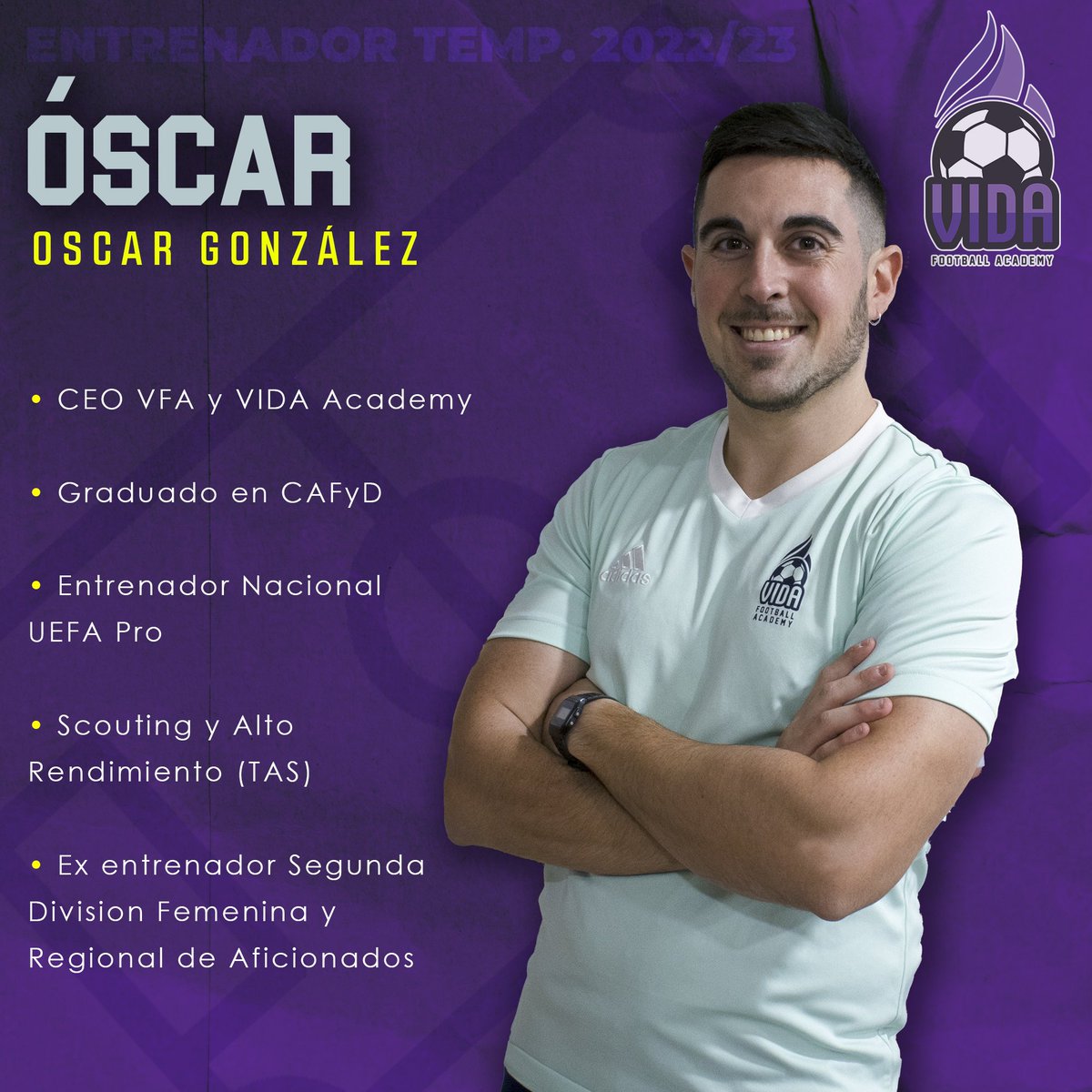 VIDAcademyF's tweet photo. 🗣️ ENTRENADOR | 

De sonrisa fácil y exigencia máxima cuando se pone el mono de trabajo. Óscar es la otra pieza clave del proyecto, la segunda columna base. Experiencia, mucho fútbol y mimo a la hora de formar a sus pequeños alumnos. 💜💪🏼

#FútbolEsVIDA https://t.co/Wi1Fd7wvrT
