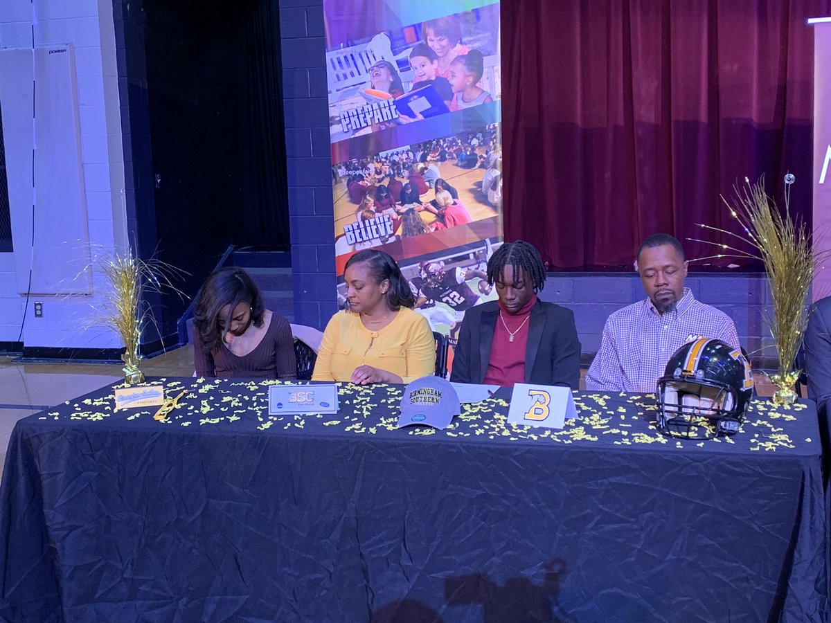 Mo Carter tweet media