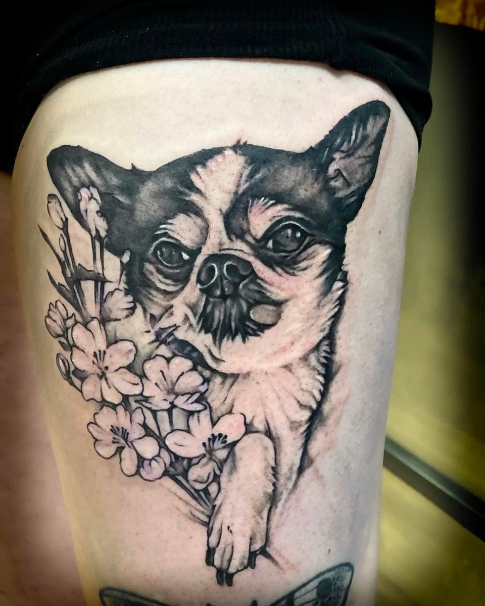 BeneathTattoo's tweet photo. Custom tattoos are our specialty.  
We are the tattoo shop dedicated to helping you find that perfect tattoo. 🥰 https://t.co/Ik3nNZK3be