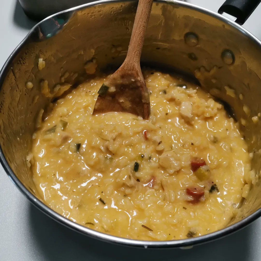 QuadrantLeisure's tweet photo. Brenkley SEN kitchen workshop student smash it again!
Chicken &amp; Chorizo Risotto with Biscuit Cake.
https://t.co/TNHt2xNjXK 

@NTC_SEND_LO
@NTynesideVODA
@NEYouth_ 
@PavilionEast
@PassitonParents
#pretendychef #Send #Sen #minichef #lifeskillsforkids #kitchenworkshop #kidscooking https://t.co/hRVsBWEJVo