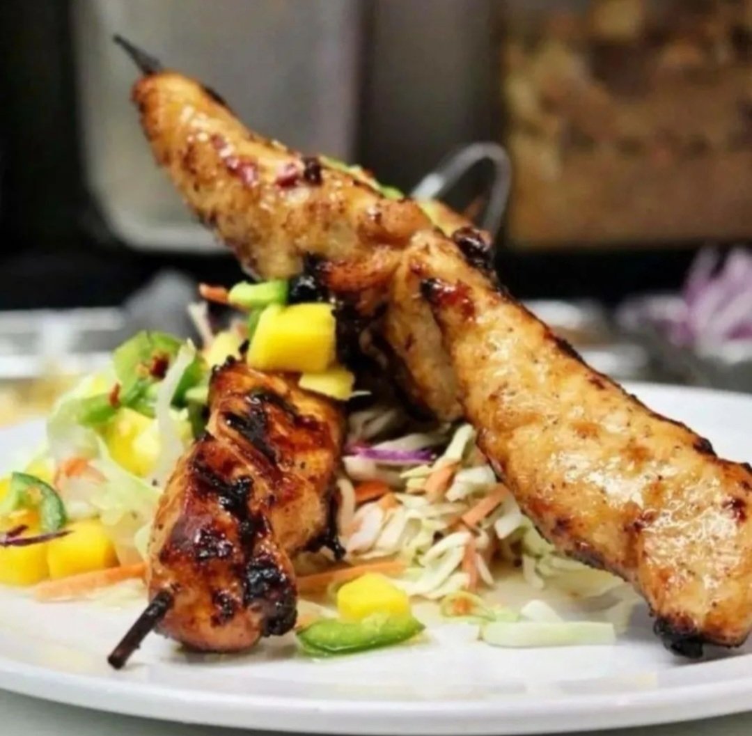 TustinBrewery's tweet photo. You can find us on the corner of Healthy & Delicious. Actually that's not true. We're on the corner of Old Irvine Blvd. & Newport Ave. #chickenkabobs
#tustin #tustinbrewery #tustinbrewco #tustinbrewingcompany #tustinranch #cowanheights #oldtowntustin #ocfoodies #orangecounty https://t.co/VO7zUloHSH