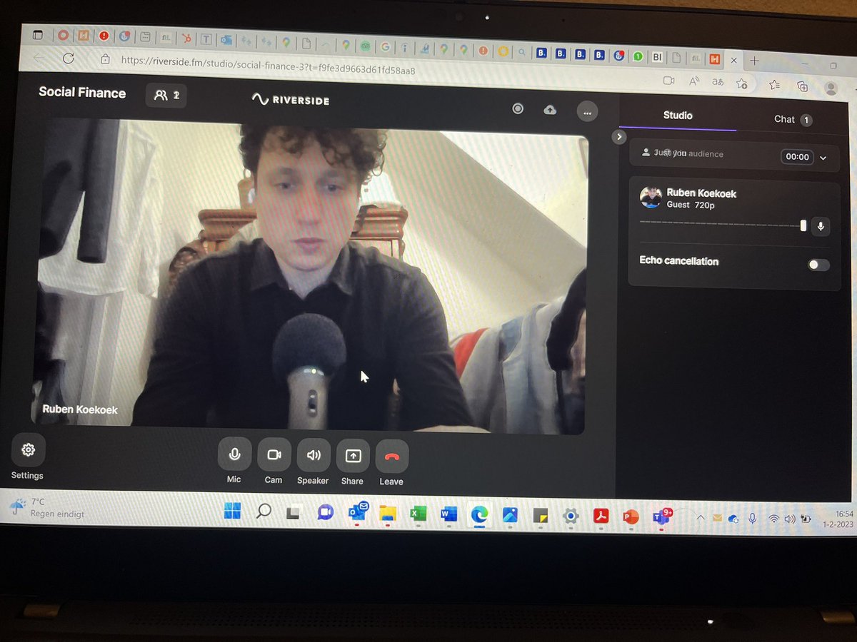 Klaar voor podcast met <a href="/fairphone/">Fairphone</a> over  49 miljoen investeringsronde. En nu maar hopen dat mijn huisgenoten niet binnenlopen.