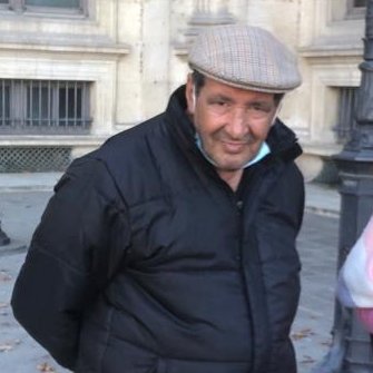 sarahfrikh's tweet photo. 🚨Les amis faites tourner sa photo partout please, il est peu être pas mort!
Il a perdu un peu la tête et il doit être à #paris ou en banlieue🙏
Il s'appelle M'hamed (Hamo) Amour. Il a 70 ans, il est du #maroc 
Faites du bruit please et les médias aidez nous please!
@salimaisback https://t.co/EyEdVVv7Dl
