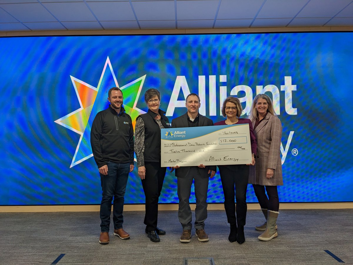 DairyFound's tweet photo. Yesterday, PDPF board members had the opportunity to connect with the Alliant Energy Foundation, a significant sponsor of the PDPW Mentor Program, which connects college students interested in agriculture with dairy farmers. https://t.co/3R5uDe995U