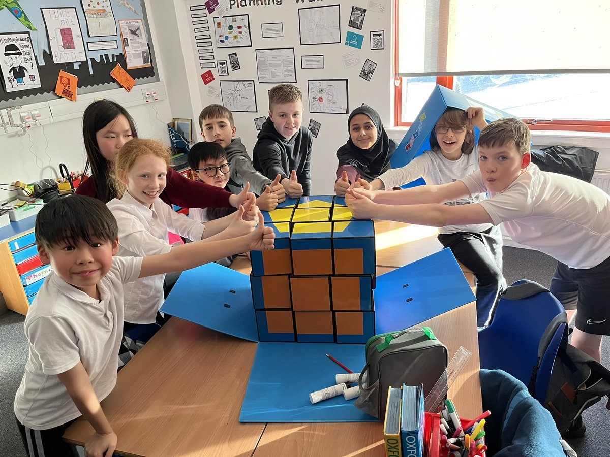 P7 have been using Izak9 to further explore algebra. We had to work together as a team to problem solve and explain our thinking. #STEM #learningfromeachother