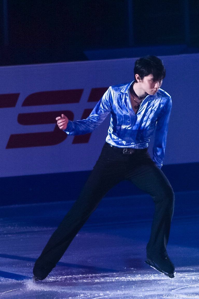 dustyfyre's tweet photo. second round 
#WalkwaysWednesday 

✨🎁 FANYU CHECK 🎁✨
#Waiting4TheGift edition
💙 From today until Sunday - Share pics, gifs, videos of fav short program costumes while waiting to receive YUZU's GIFT
Have fun❣️ Tag others❣️
@fenraven @Sun_Rise7777 @DorothyKenny6 
&amp;  everyone❣️ https://t.co/bedSlDICKh