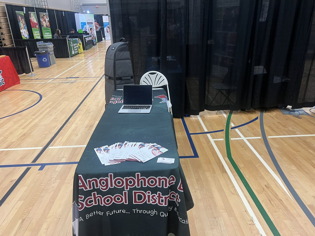 Randolph J. MacLEAN tweet media