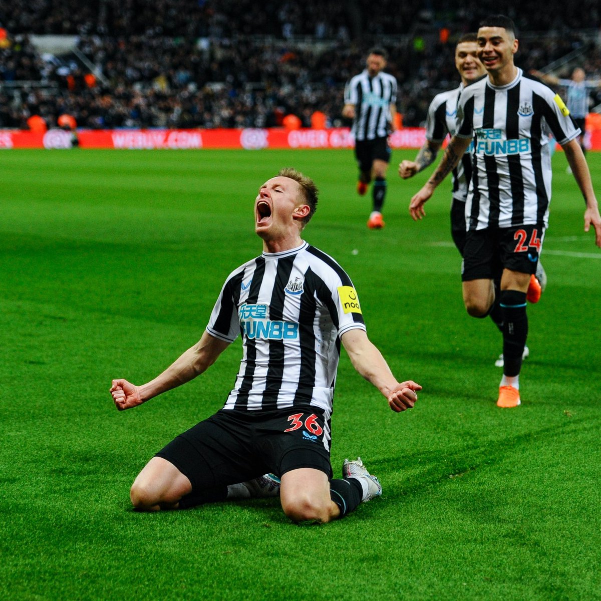 pg_primary's tweet image. We are so proud of ex-pupil @seanlongstaff97 - scoring 2 goals and securing a place at Wembley in the Carabao Cup final for @NUFC 🎉⚽️🏴🏳️