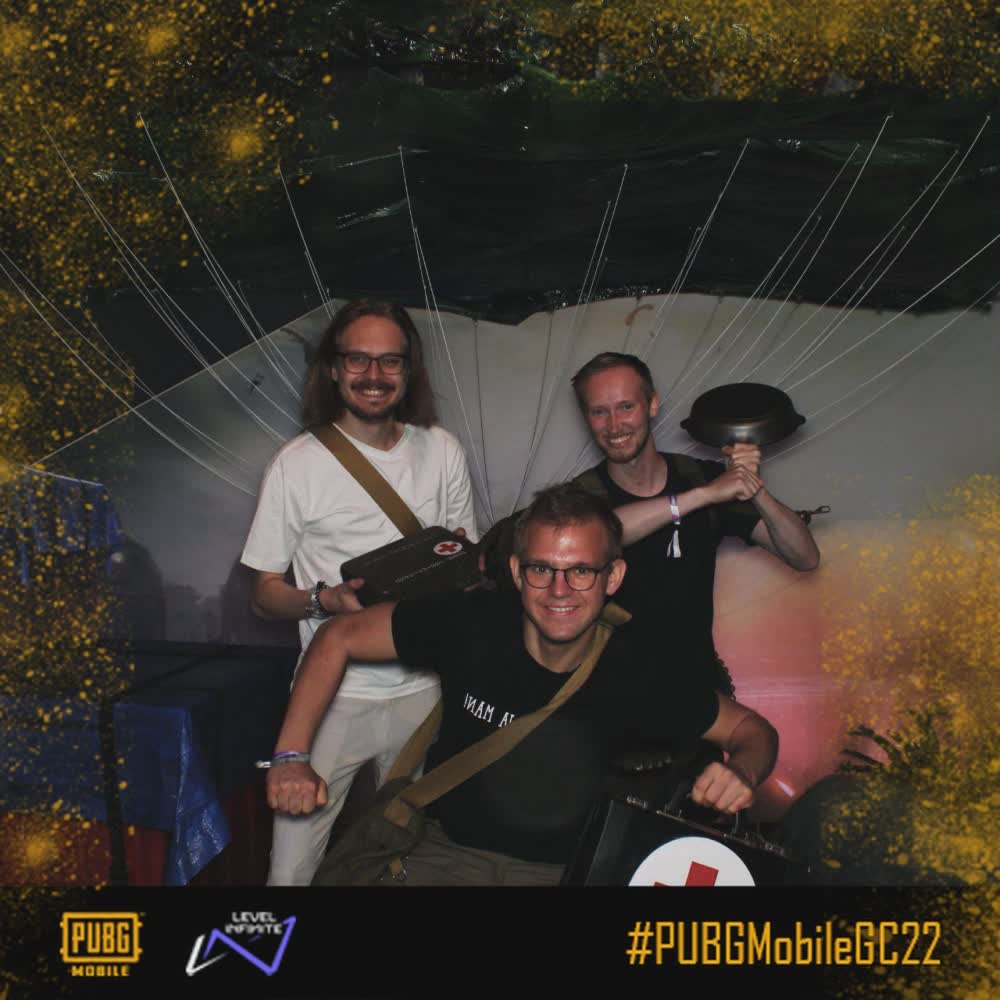 SoapboxDevs's tweet photo. [Aug 2022 cont.] We attended #Gamescom2022 Great to meet friends from the industry, try upcoming titles at the @indiearenabooth &amp; celebrate games at the parties around the venue! Like any real indie studio should, we slept in a tent at #gamescomcamp ;) Looking forward to #GC23 https://t.co/VkdiQo2xFo