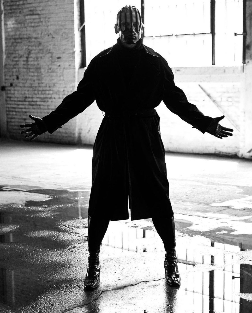 JamieOotd's tweet photo. Idc if people find vecna scary I’m running right into his arms https://t.co/ggn43EvEBO