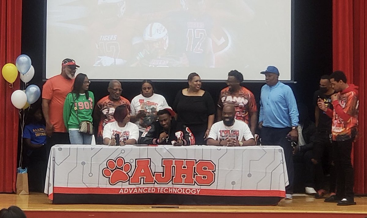 Tammie K Talley tweet media