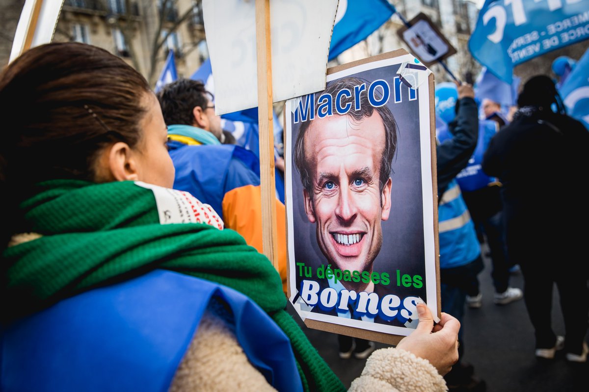 Chang_Martin's tweet photo. 📸En avant première quelques photos de la manif d'hier. La série complète ce soir sur Insta 😉➡️https://t.co/9s9QOov9xi

⚠️Photos non libres de droits - ©Chang Martin/Sipa Press
 #Photo #ReformeDesRetraites  #Greve31Janvier #Manifestation31Janvier #Paris https://t.co/fbYxxhyEKy