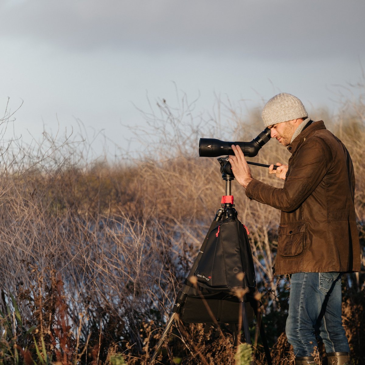 KITE KSP 80 HD + 25-50X WA
The high light-transmission contributes to an optimal image from dawn to dusk.