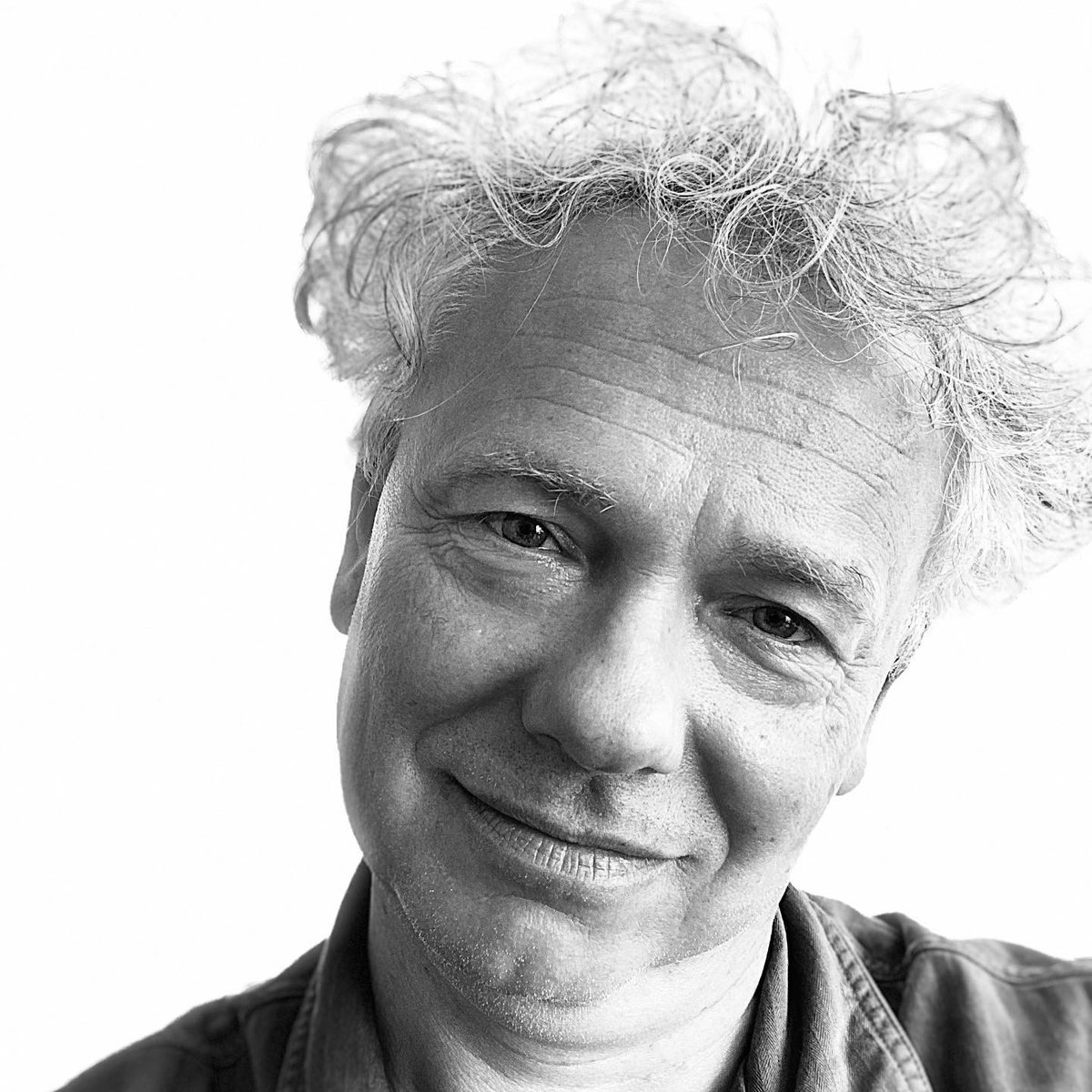 Illustrate_Mag's tweet photo. Check this out @Illustrate_Mag | The Independent Music Magazine #musicmagazine #musicnews #feature #illustratemagazine #sustainablecurator: (Welcome To The Night Of) Broken Promises by #IPanic: Review - https://t.co/T6wNuWsrYi https://t.co/ofkfzANBLX