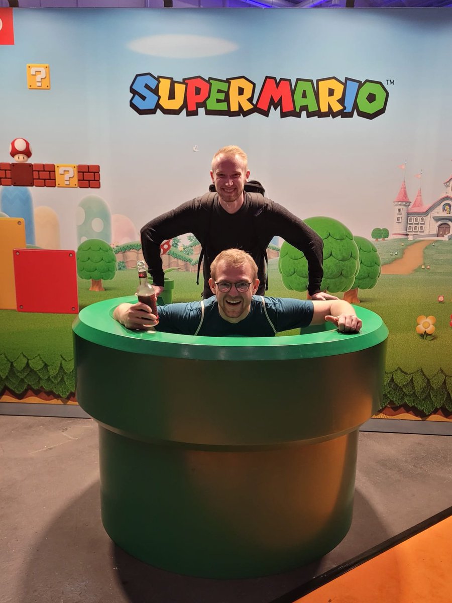 SoapboxDevs's tweet photo. [Oct 2022 cont.] The first ever #PolarisCon took place in our hometown Hamburg! We had so much fun trying all the games and meeting so many of our friends from the German game industry! https://t.co/fXgR9p3aMI