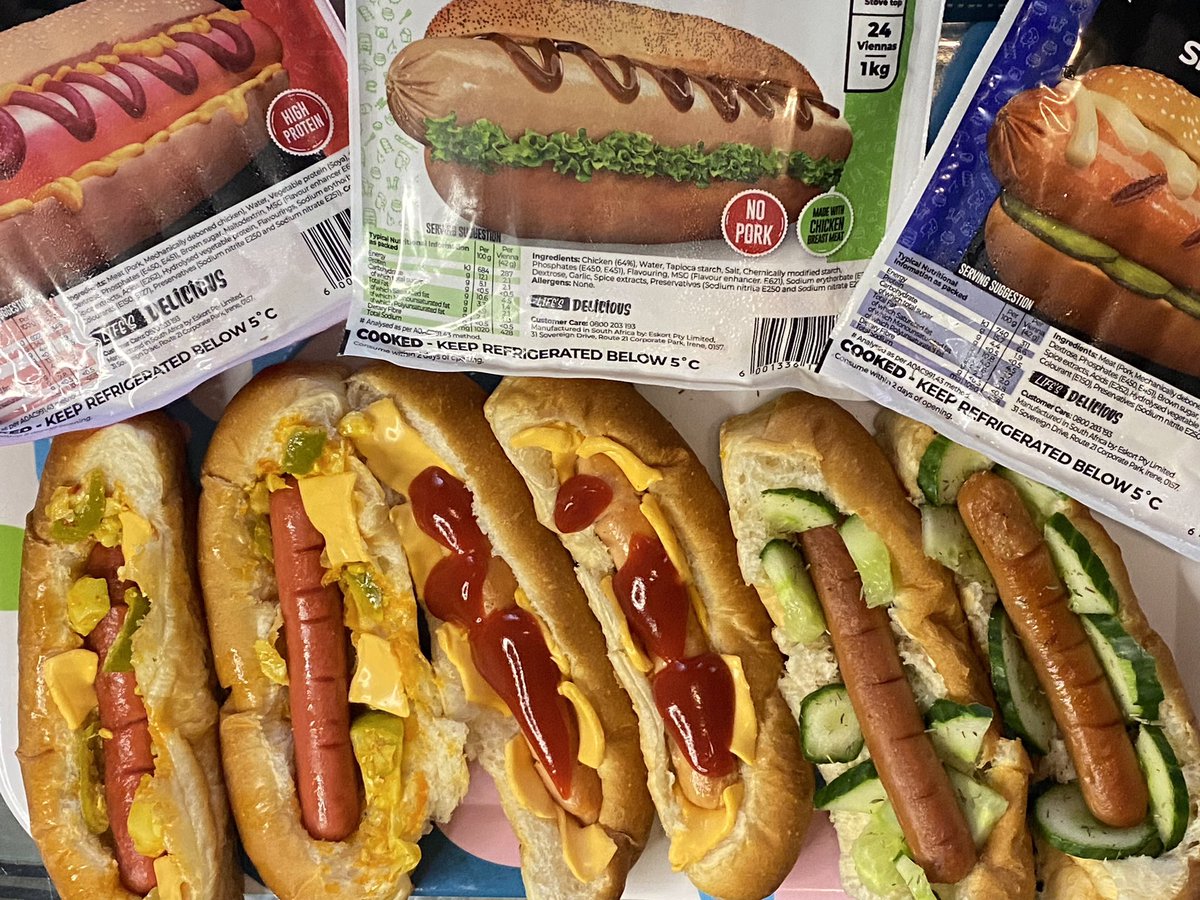chanty_austine's tweet photo. These are the different types of original hotdogs meals I have made using #EskortOriginal 
This is how the new packaging looks for the Red Vienna, Chicken Vienna’s and Smoked Vienna’s. Now you know what you’re looking for when shopping. I love these 🌭🤤 https://t.co/Sj82MQKX4a